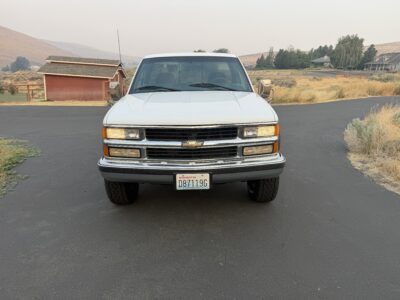 60K-Mile 1998 Chevrolet K3500 Silverado 4X4 Photo Gallery — Photo 9