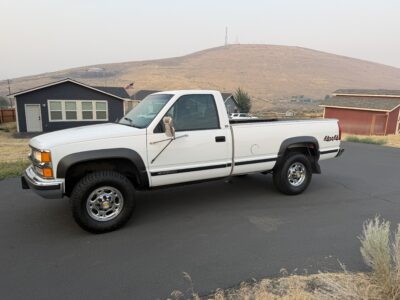 60K-Mile 1998 Chevrolet K3500 Silverado 4X4 Photo Gallery — Photo 10