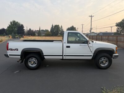 60K-Mile 1998 Chevrolet K3500 Silverado 4X4 Photo Gallery — Photo 7
