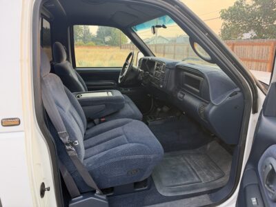 60K-Mile 1998 Chevrolet K3500 Silverado 4X4 Photo Gallery — Photo 51