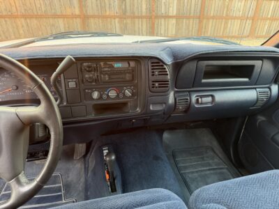 60K-Mile 1998 Chevrolet K3500 Silverado 4X4 Photo Gallery — Photo 50