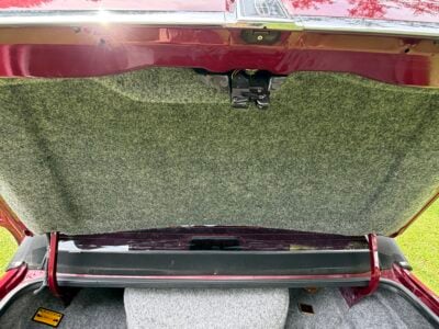 39K-Mile 1993 Lincoln Town Car Signature Series Photo Gallery — Photo 80