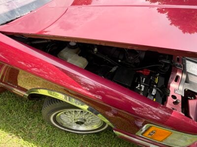39K-Mile 1993 Lincoln Town Car Signature Series Photo Gallery — Photo 34