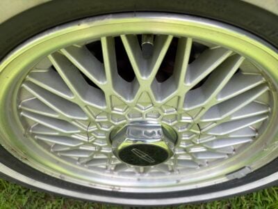 39K-Mile 1993 Lincoln Town Car Signature Series Photo Gallery — Photo 29