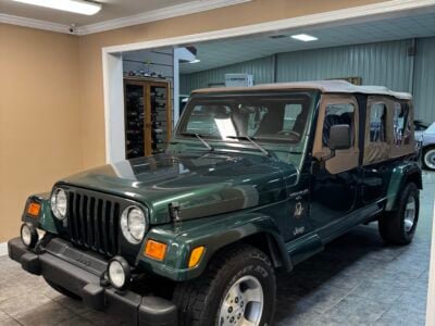 25K-Mile 2000 Jeep Wrangler Sahara Custom 4 Door Conversion Photo Gallery — Photo 120