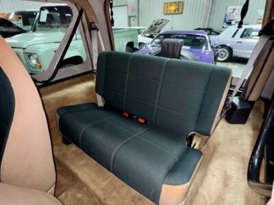 25K-Mile 2000 Jeep Wrangler Sahara Custom 4 Door Conversion Photo Gallery — Photo 85