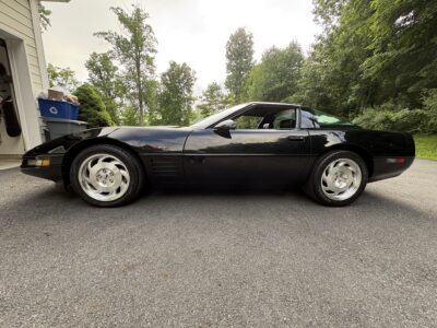 5K-Mile 1993 Chevrolet Corvette ZR1 Photo Gallery — Photo 2