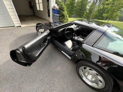 5K-Mile 1993 Chevrolet Corvette ZR1 Photo Gallery — Photo 29