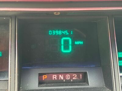 39K-Mile 1993 Lincoln Town Car Signature Series Photo Gallery — Photo 59