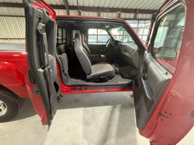 40K-Mile 2001 Ford Ranger XLT SuperCab Flareside 4X4 Photo Gallery — Photo 59