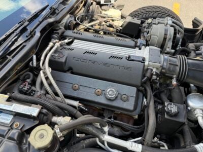 8K-Mile 1993 Chevrolet Corvette Convertible 40th Anniversary Photo Gallery — Photo 76