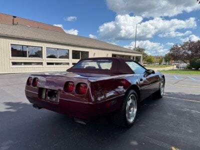 8K-Mile 1993 Chevrolet Corvette Convertible 40th Anniversary Photo Gallery — Photo 6