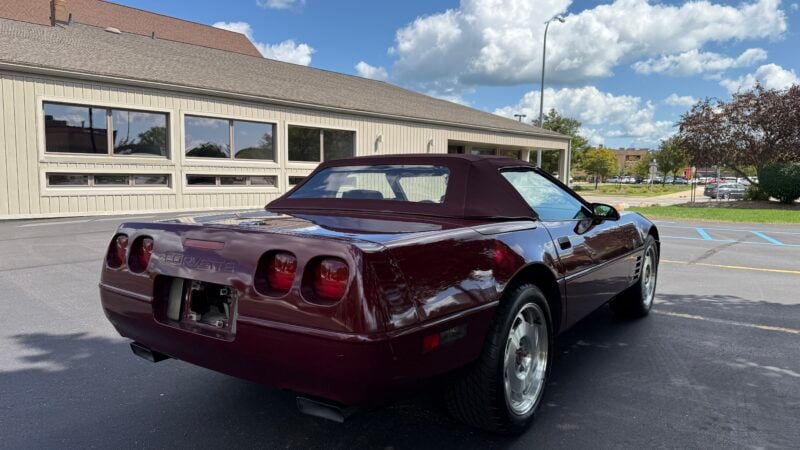 8K-Mile 1993 Chevrolet Corvette Convertible 40th Anniversary