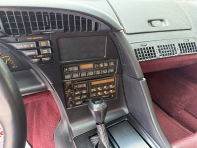 8K-Mile 1993 Chevrolet Corvette Convertible 40th Anniversary Photo Gallery — Photo 48