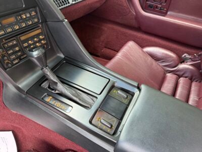 8K-Mile 1993 Chevrolet Corvette Convertible 40th Anniversary Photo Gallery — Photo 53