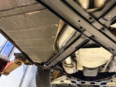 8K-Mile 1993 Chevrolet Corvette Convertible 40th Anniversary Photo Gallery — Photo 105