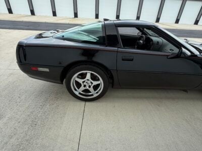 29K-Mile 1990 Chevrolet Corvette ZR-1 SuperNatural Callaway 475 Photo Gallery — Photo 24